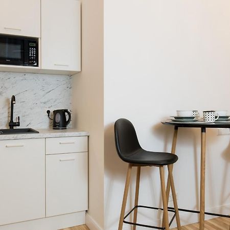 Theatre Apartments Lacplesa Riga Exterior photo