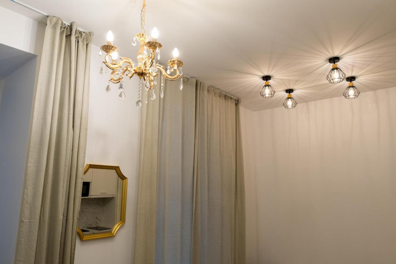 Theatre Apartments Lacplesa Riga Exterior photo
